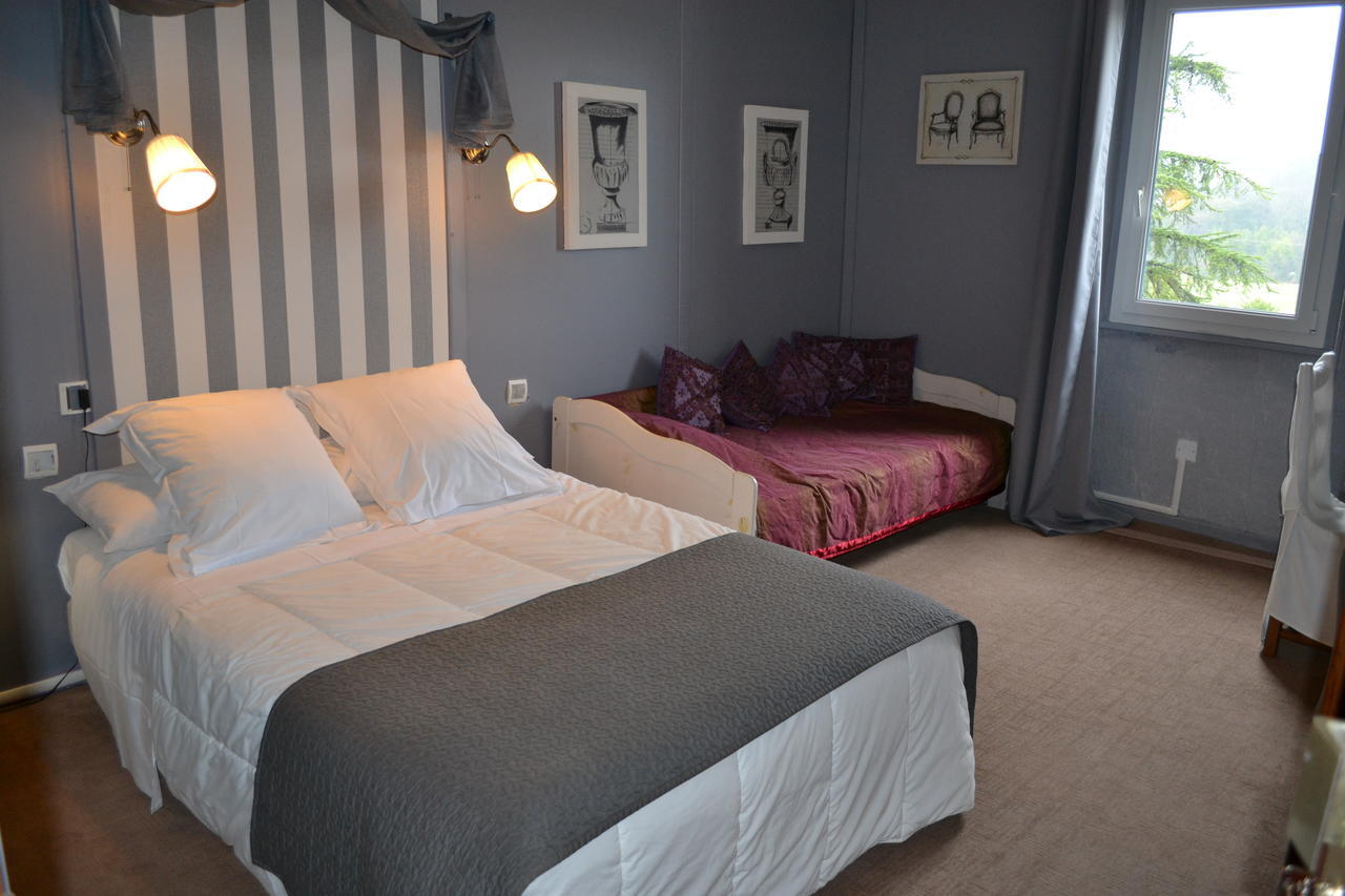 Logis Le Relais Sarrasin Hotel Vezenobres Cameră foto